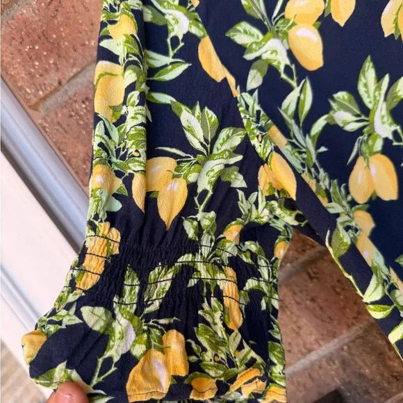 LOFT Lemon Pattern Blouse - Navy and Yellow - Picture 5 of 6